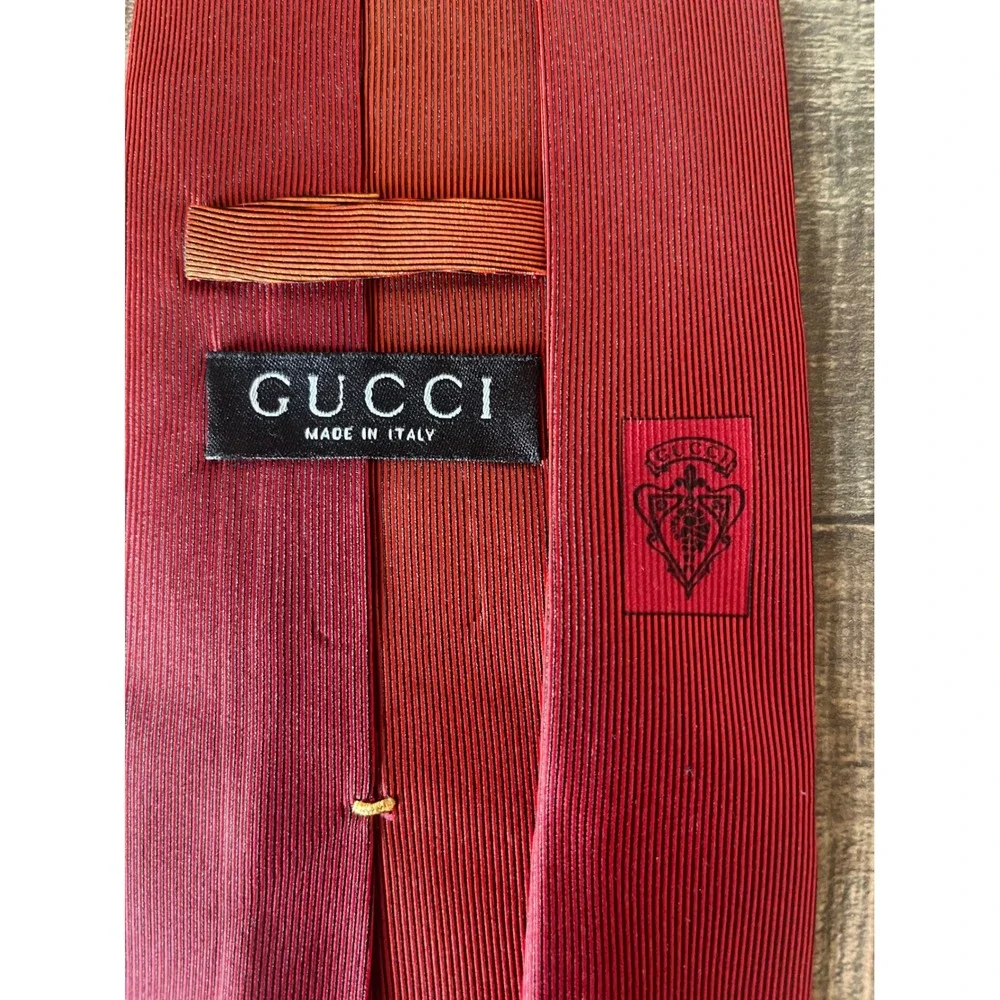 VTG Gucci Mens Silk Tie Burgundy Red Ombre Gradient Ribbed GG Monogram Italy